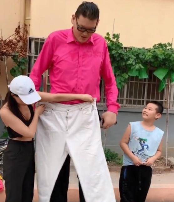 原创巨人张欢妻子吐苦水称老公生活不能自理后悔和太高的人结婚