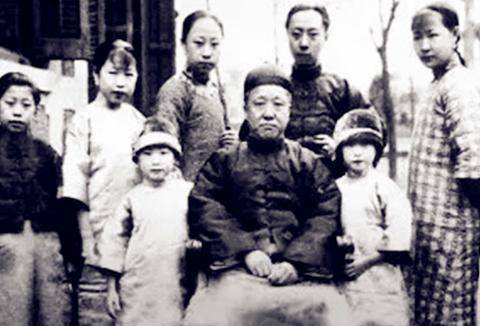 摄政王载沣,差点将明清两朝的大内密档付之一炬,幸亏此人拦下!