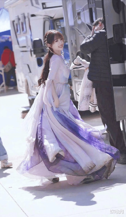 原创李一桐客串苍兰诀疑似定下姊妹篇女主虞书欣有望迈入顶流