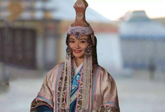 这对于二人而言是最好的结局,合答安作为铁木真一生的白月光,她的温柔