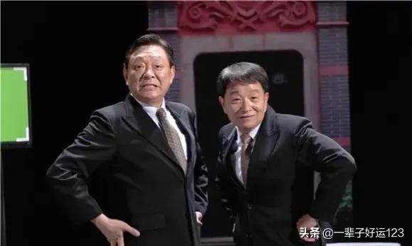 原创滑稽演员在退休后纷纷再塑辉煌难道是剧团绊住了他们前进的步伐