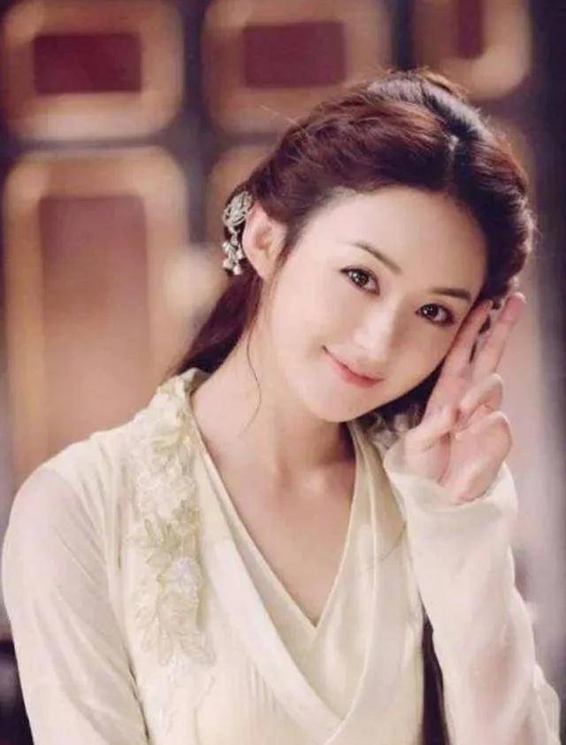 盘点五大穿古装封神的女明星(排名不分先后)_赵露思_刘亦菲_电视剧
