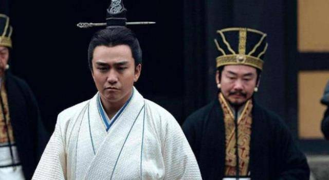 逼曹植百步作诗不能含"牛"字,结果流传千古_曹操_父亲_太子