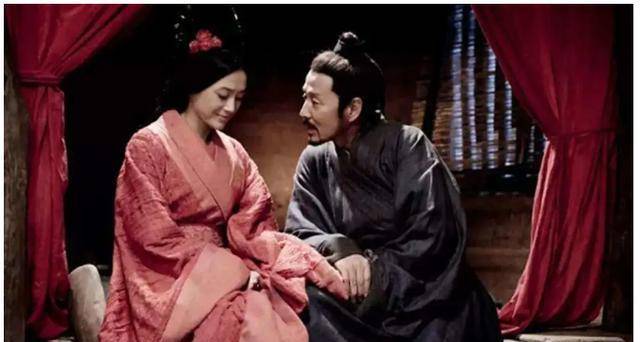 彭城之战项羽俘虏了刘邦老婆吕雉之后,关了2年零4个月,为何没霸占她?