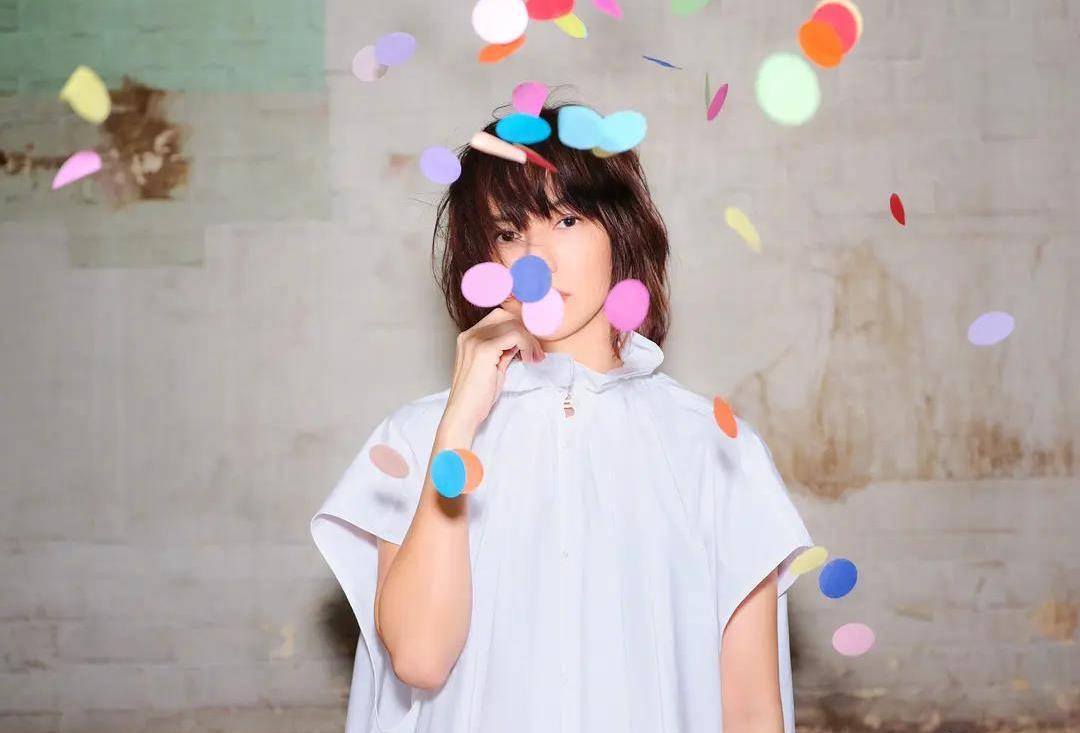 原创孙燕姿时隔多年再发新歌，自己作词曲不被看好，评论区空无一人