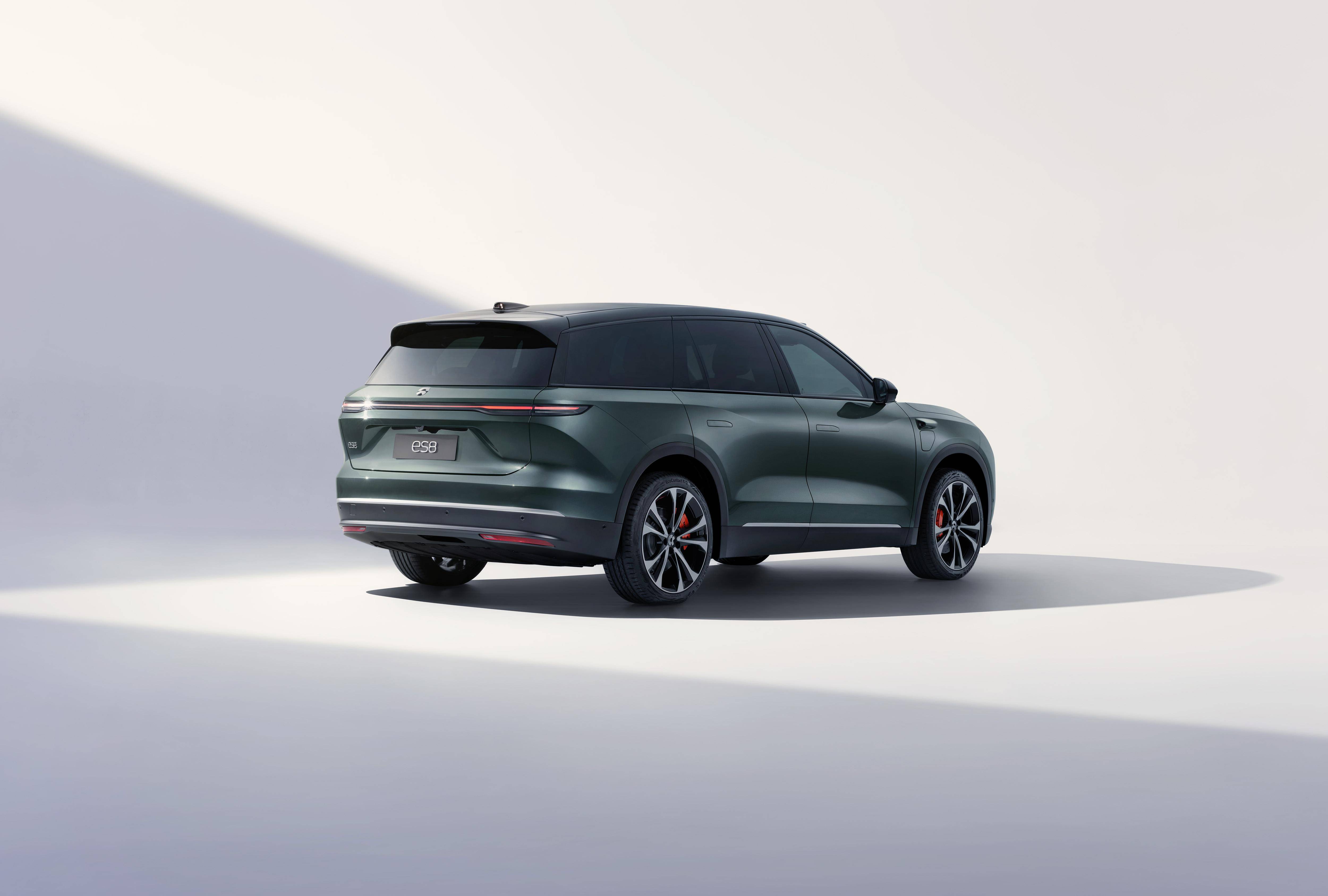 原创
蔚来ES8和EC7上市!蔚来明年销量超雷克萨斯,是不是在吹牛?2 原创
蔚来ES8和EC7上市!蔚来明年销量超雷克萨斯,是不是在吹牛?2