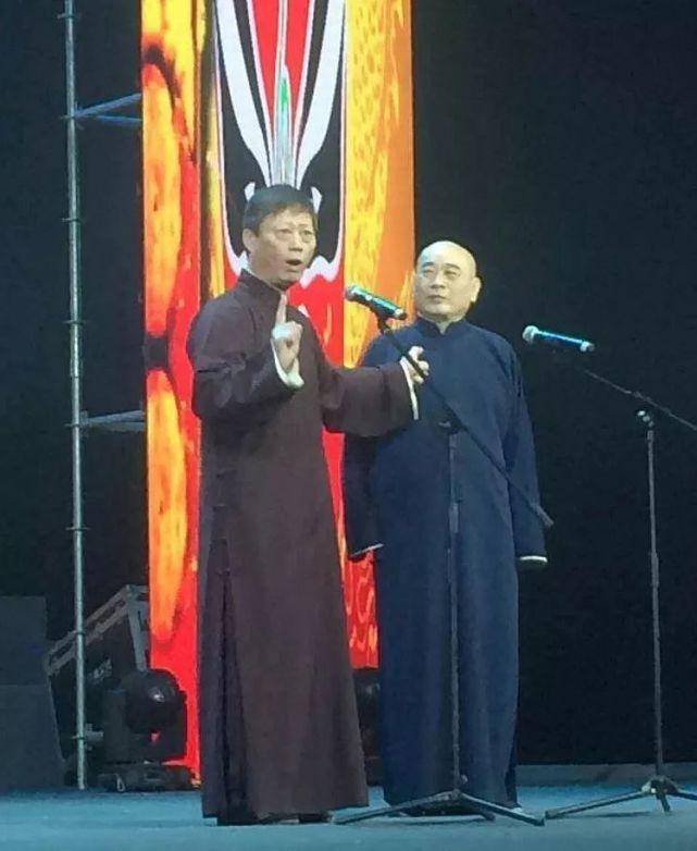 一路走好！郭德纲师兄范清堂离世，曾创办德乐社，官方发讣告悼念