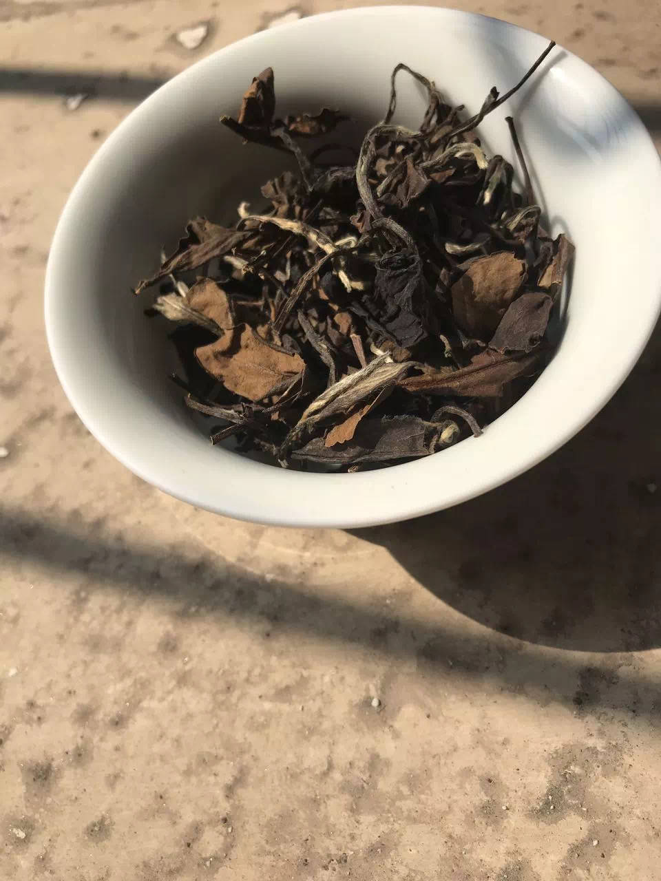原创
            白茶饼怎么买才不踩雷?看过了数百款做旧茶,发现它们有4大特征6 原创
            白茶饼怎么买才不踩雷?看过了数百款做旧茶,发现它们有4大特征6