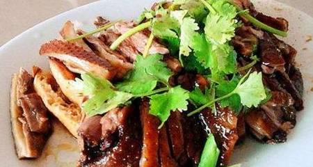 什么人不能吃鹅肉，吃鹅肉对身体有什么好处