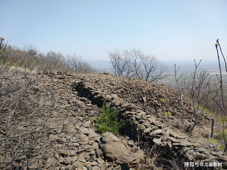 远古抱负的天文不雅测、历法造定的圣地，栖霞方山上奥秘的伏羲八卦