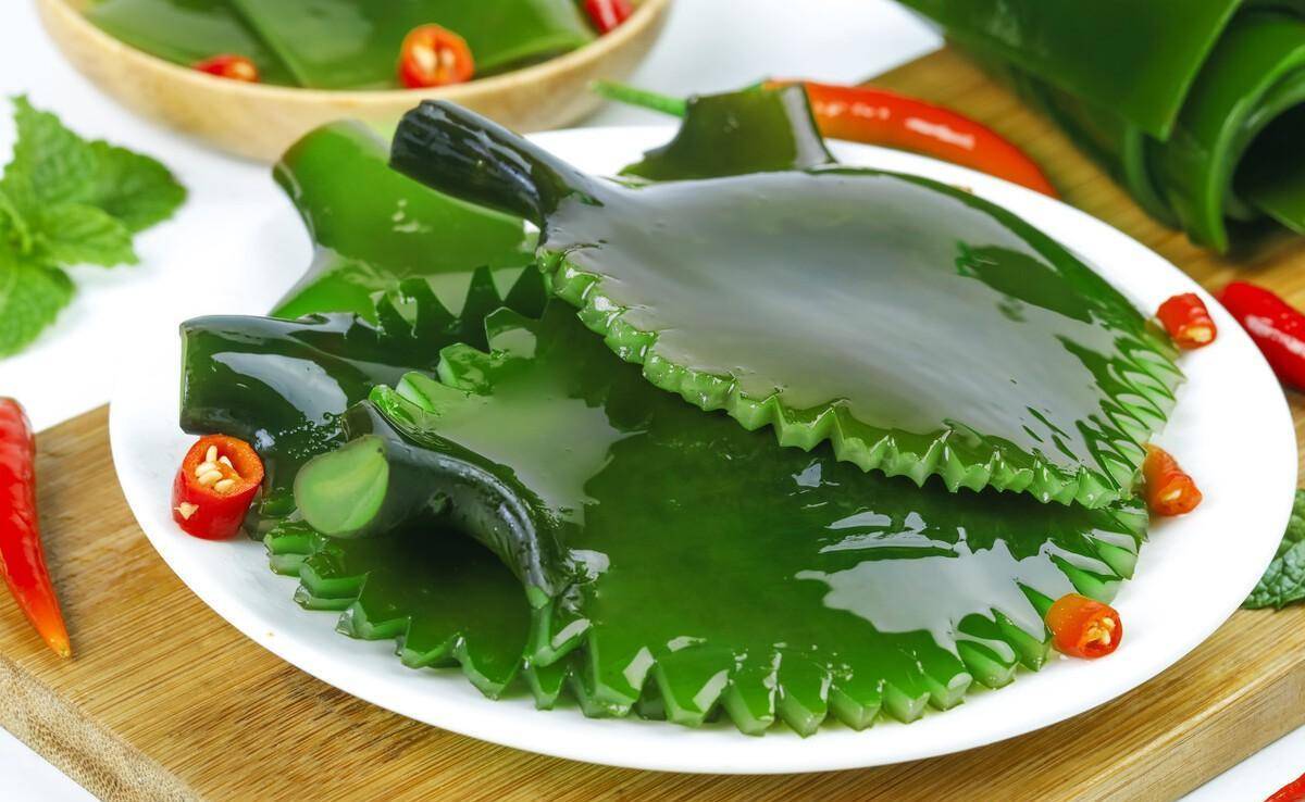 海带有“长寿菜”、“海上之蔬”、“含碘冠军”的美誉，富含大量的膳食