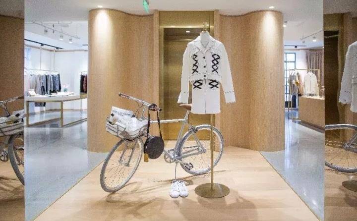 �����Ϻ�ʮ�����죡�����û���뵽��һλ��