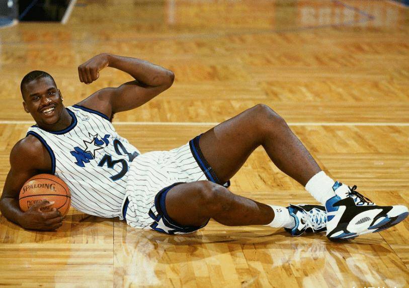 NBA球员体力消耗巨大他们靠吃什么补米乐M6 M6米乐充能量呢？(图2)