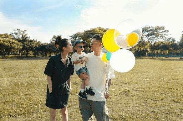 原创靠好男人成名，却转身寻欢美模，秀2胎的余文乐“桃色事“藏不住了