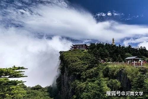 李婷：朝圣峨眉山（散文）