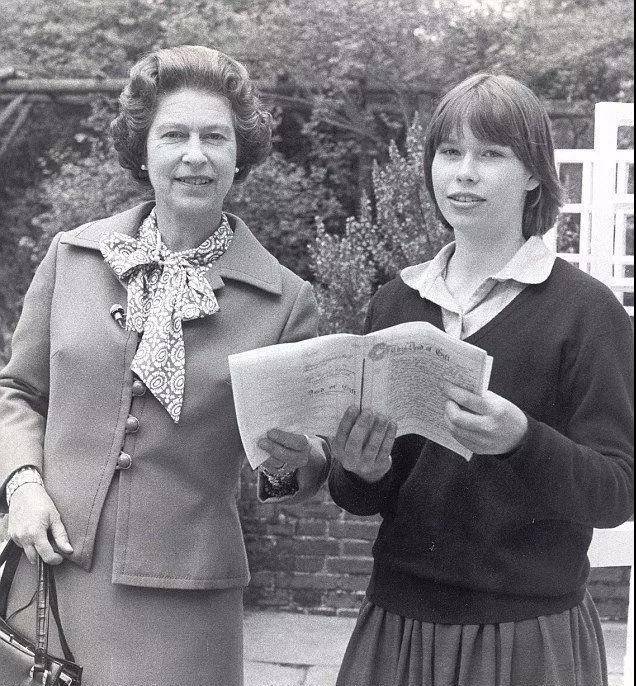 ����·�����͡����繫������Ů����������Щƽ���ġ������� ...