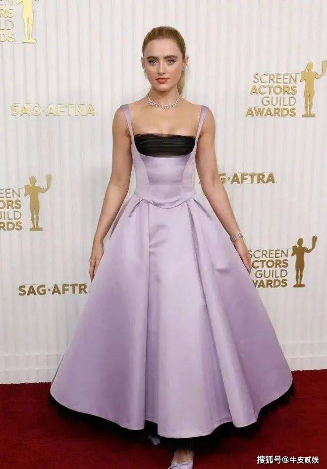 ��һҹ������Ů��������ǧ�������ԸУ�ȴ��һ���й�Ů�Ƕ� ...