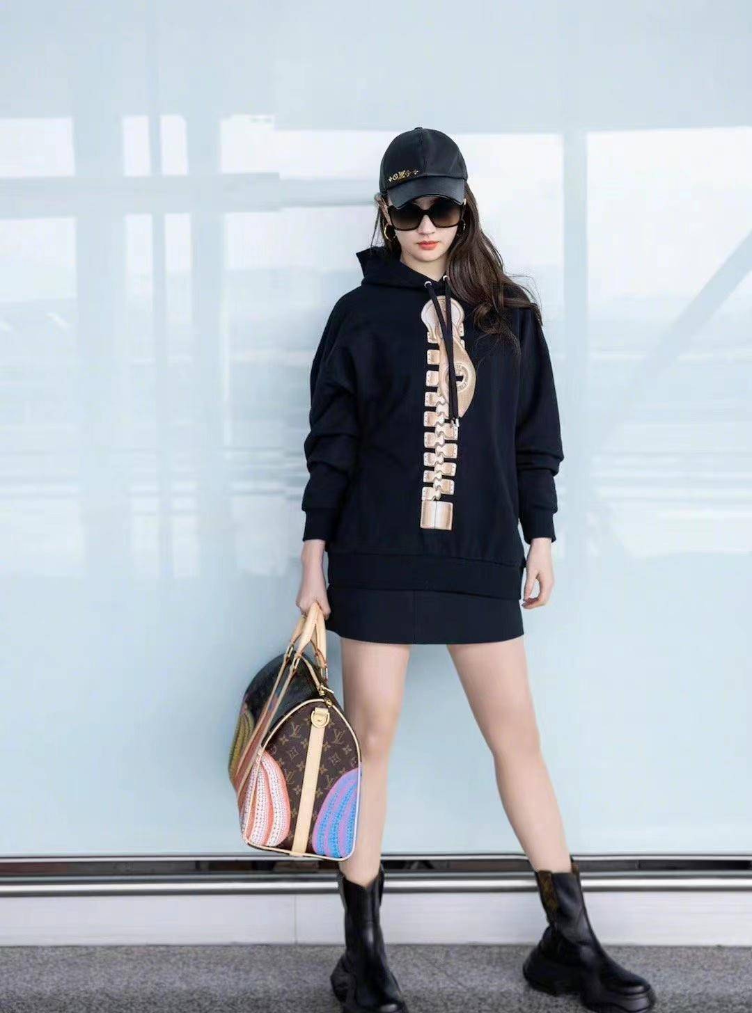 �ܶ�������������ƶ�Ҫ����վ����ͬ��ɻ����㣬Ϳ�촽�� ...