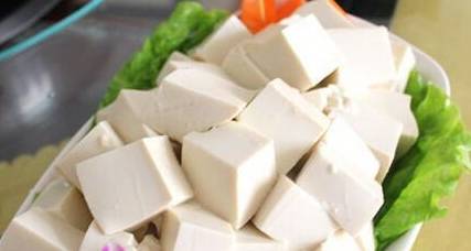 尿酸高不能吃豆腐？建议：想要尿酸平稳，可多吃这3种食物