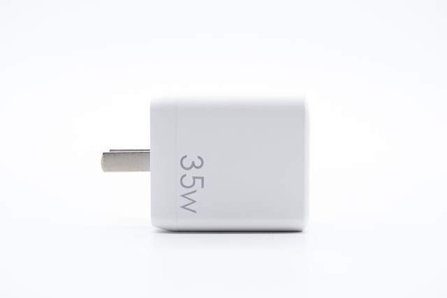 ˫C侲˫豸Կ䣬ʯ35W ˫USB-C ...