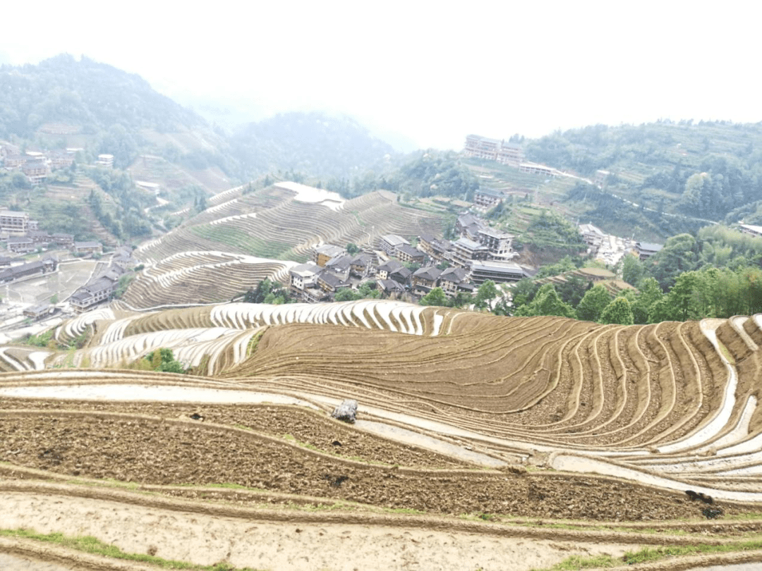 中国第一部天文光景诗歌专集《行走中国》（节选）第三篇章：天文文脉篇.