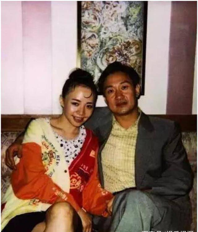 宋丹丹三次婚姻，两次闪婚，现在看上去像个80岁的老太太！