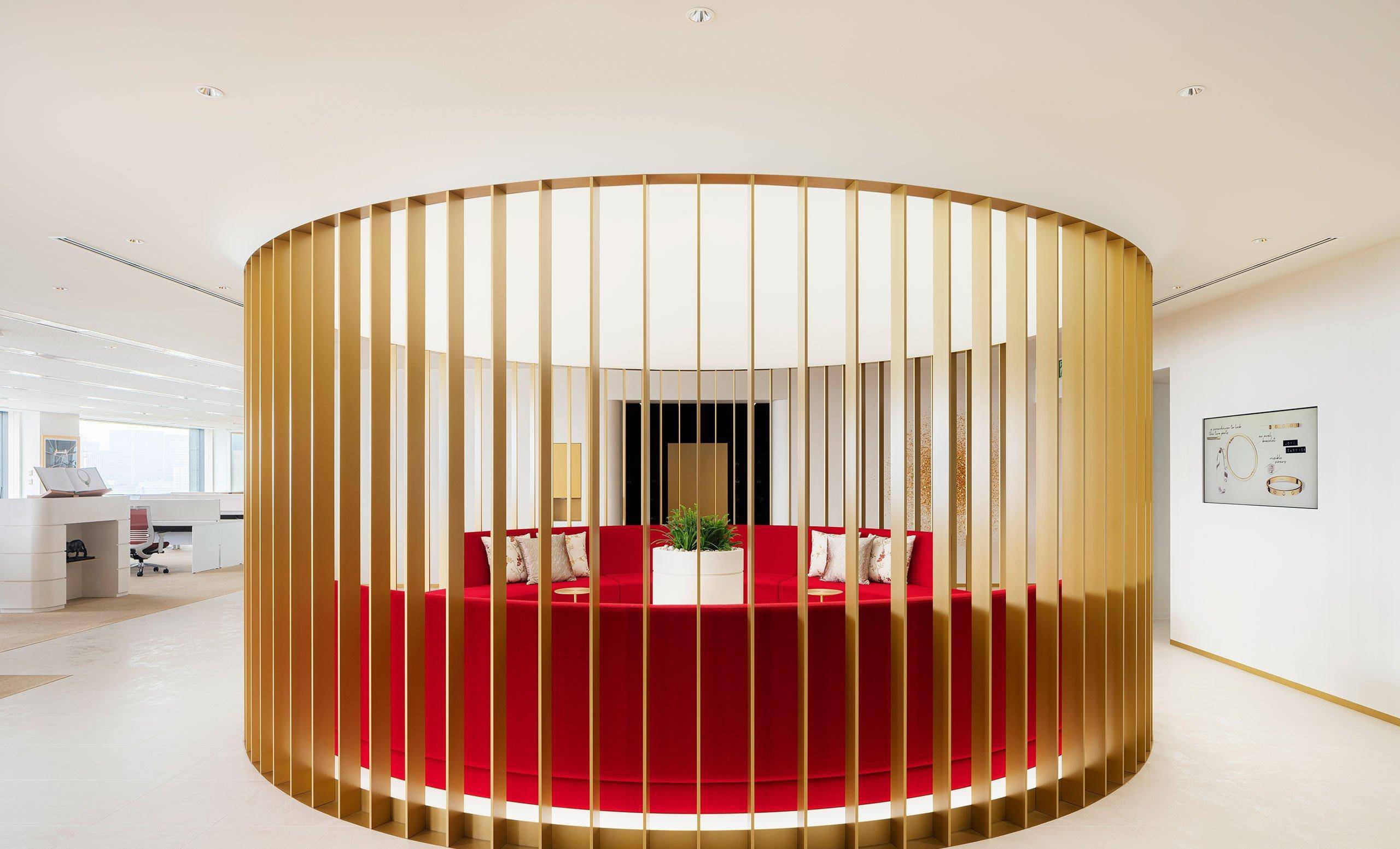 �����Ƕ����ܲ�