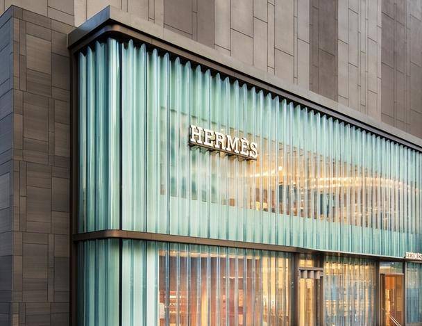 ����ȫ�򸻺��񣺡��ݳ�Ʒ֮�����׵������׸�����˹���˾ӵ� ...