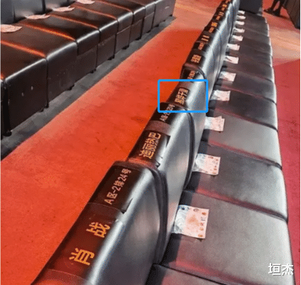 ΢����һҹ��ֻ����λ���Ͱ������ǵġ�����λ�á���ʾ�� ...