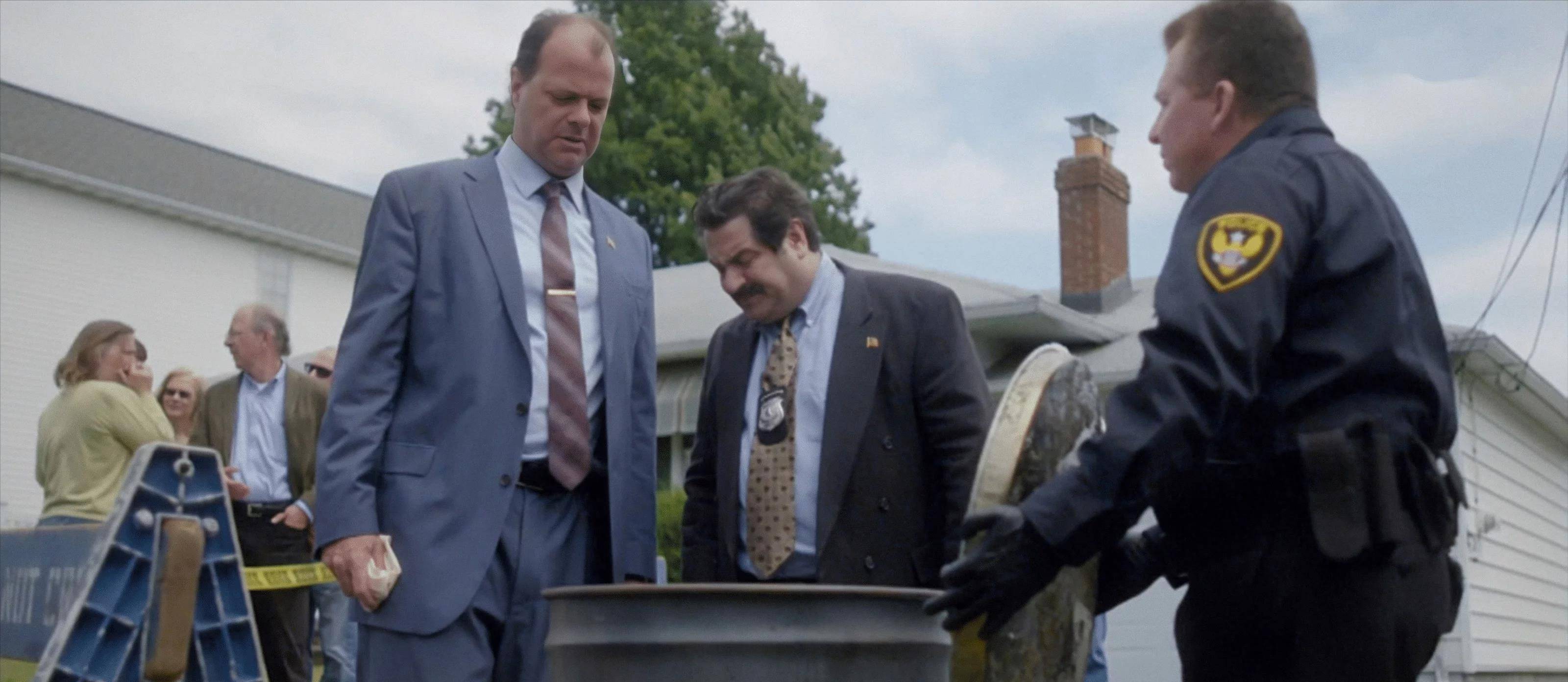 ������Ͱ��ʬ��������ɱ������Ů�ѣ�����ڵ����ҵ���Ͱ30 ...