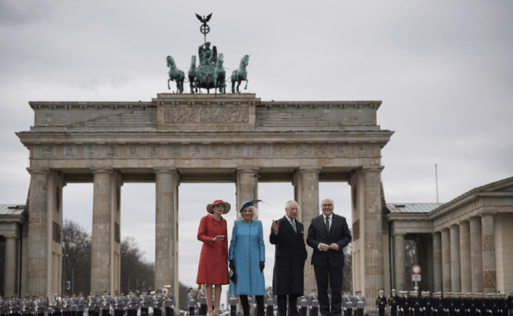 英国新国王初次海外拜候之旅定在德国！趁便见见本身亲戚，卡米拉解锁新王冠