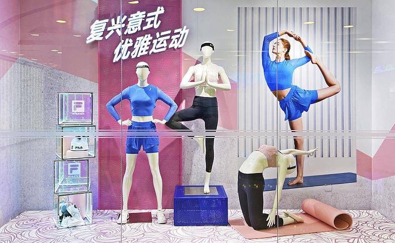 瑜伽服选购指南：从材质到款式教你如何挑选最适合的瑜伽服(图1)