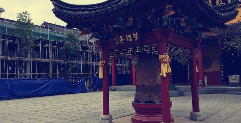 江西那座寺庙，墨元璋赐封为“全国第一禅林”，但晓得的旅客不多