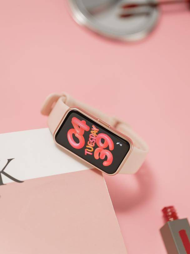 ��Ϊ�ֻ� 8ͼ�ͣ������ᱡ���飬ʱ�и�ʵ��