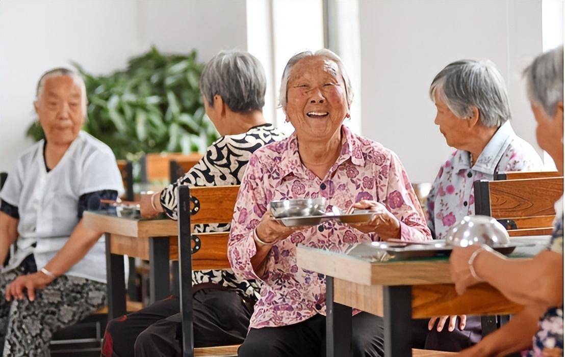 原创我国已进入“长寿时代”！2023全球人均寿命排名，猜猜中国第几？