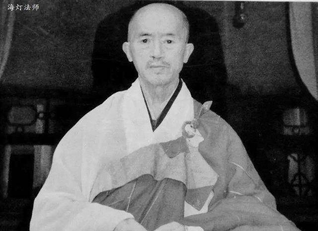 原创
            一代高僧海灯法师，77岁还能二指禅道理，却被一根布条暴露真相