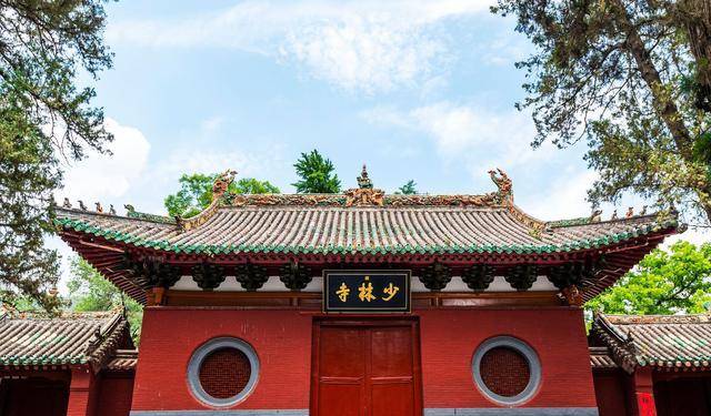 原创
            用气功治好癌症，名噪一时的海灯法师，是有真才实学还是江湖骗子