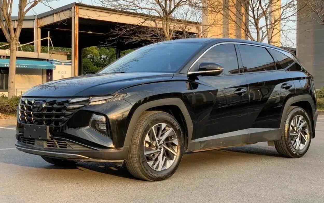 途胜2023 da39e06fd01c455fb43ef170458bb19a.jpeg