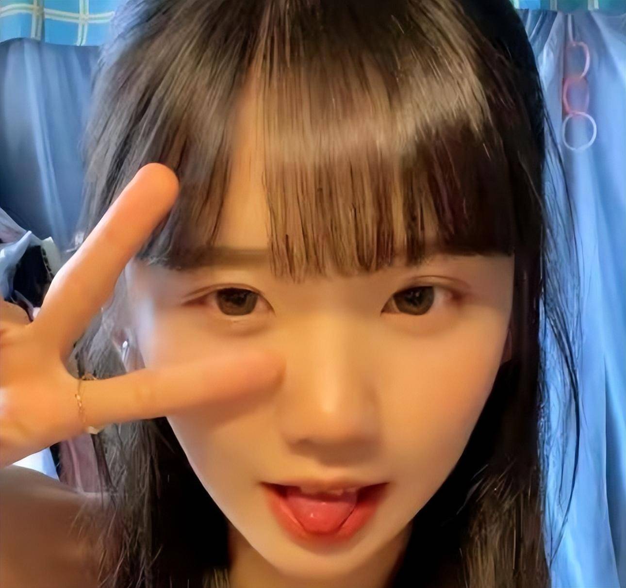 原创透视装、三角裤，两千万粉丝女网红“井川里予”晒照被指低俗擦边