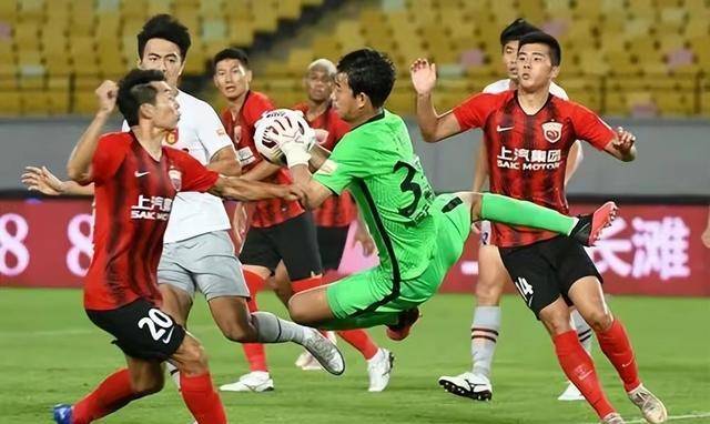 中超最新积分榜：上海海港输球仍领跑申花升第三大连人第十五