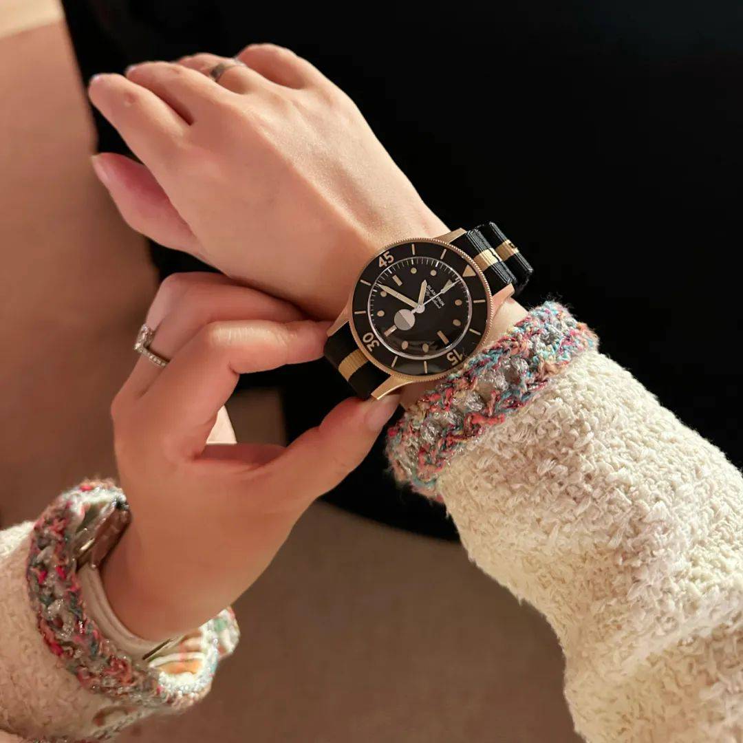 ������ʮ�x�ֳ�������Ʒ!�����Ϸ�,�ͻ��������ĵ�һ���֤����