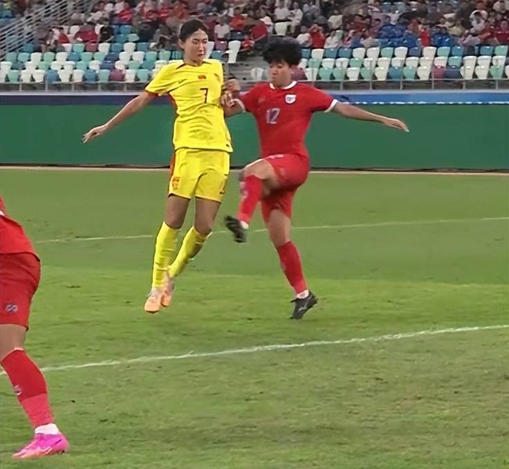 2-0！中国女足全部“神仙球”，后卫进球比前锋多，小组出线难