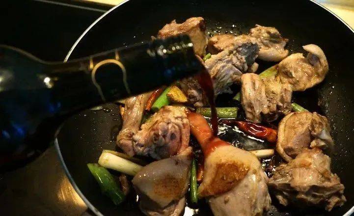 藏在华侨城里的葡萄酒会所有吃有喝有玩！在这里享受一段自在悠闲的时光(图4)