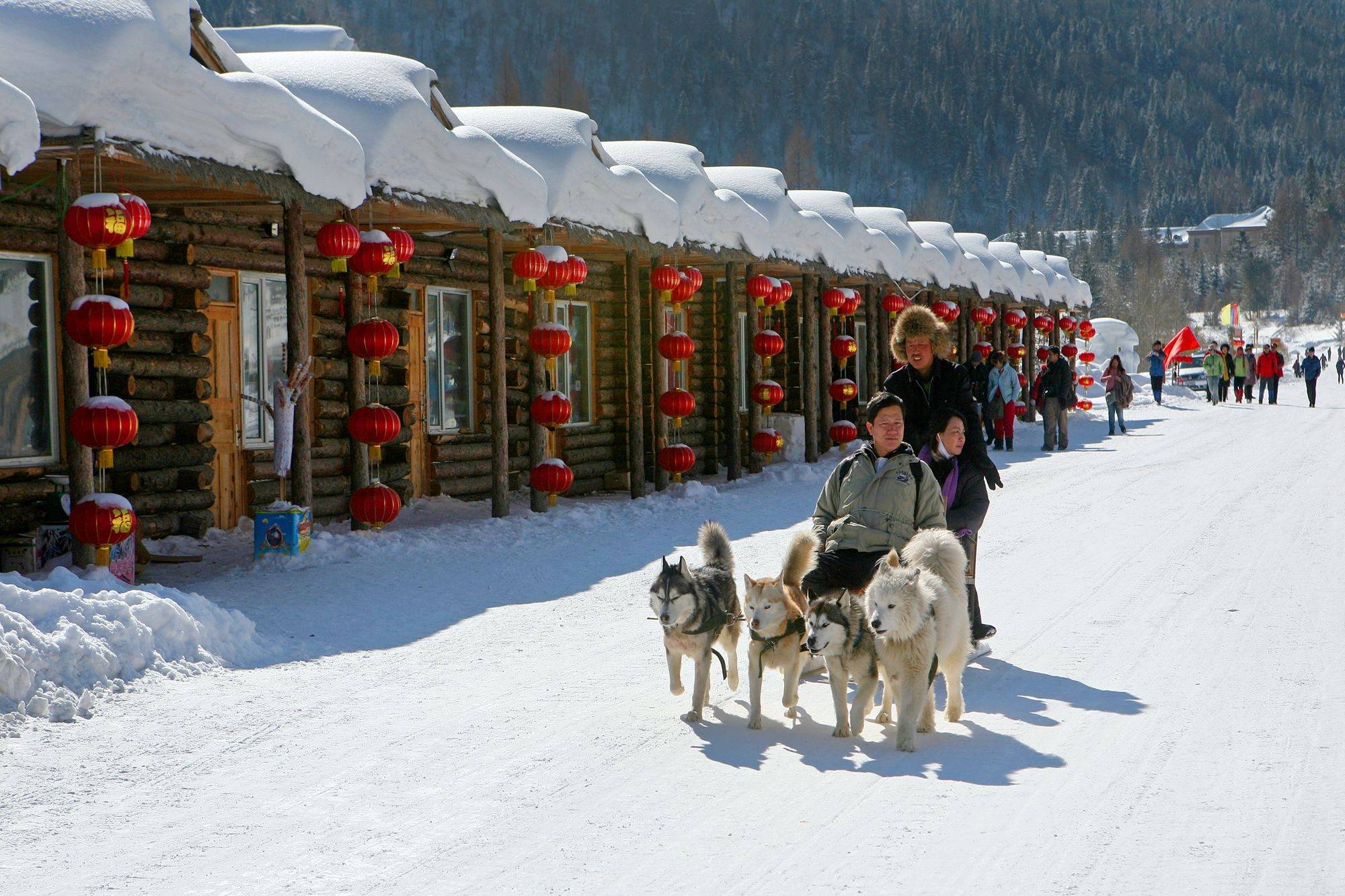 牡丹江中国雪乡旅游攻略，这里有奇特的雪色，一到冬天美成了画