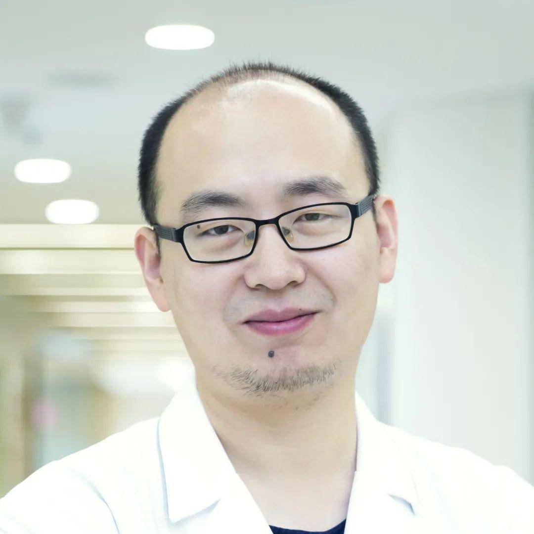你吃菠萝的时候，菠萝也在吃你