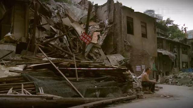 这群消失的重庆人，曾经扛起这座城