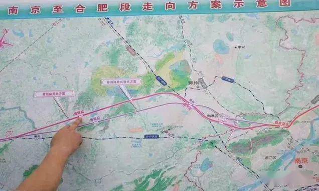 根据规划方案,北沿江高速铁路等级为 客运专线, 设计速度350千米/小时