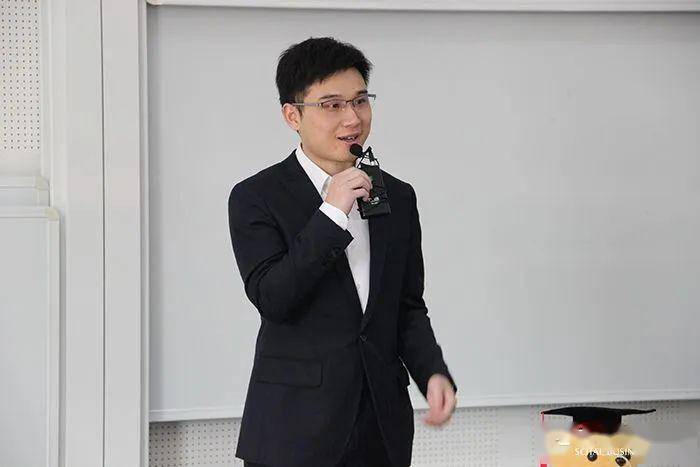 再次祝贺于坤老师,声入人心,您实至名归!