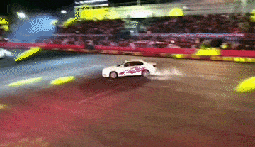 华家班汽车特技表演 国内唯一完美融合跑酷,汽车,摩托车特技表演