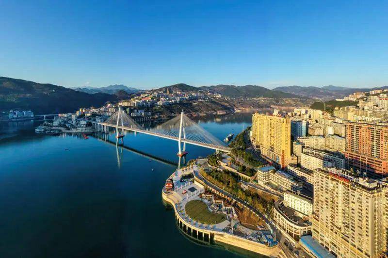 湖北人游巴东九条精品线路让你岔起玩